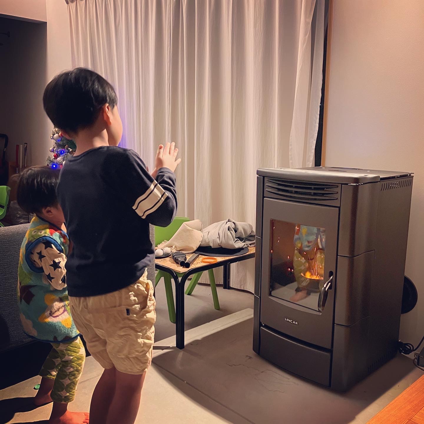 設置例 | ペレットストーブ リンカルジャパン